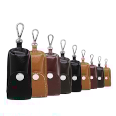 Kit - 50 Chaveiros de Couro Porta Álcool em Gel (20% OFF + Gravação) Kit - 50 Chaveiros de Couro Porta Álcool em Gel (20% OFF + Gravação)